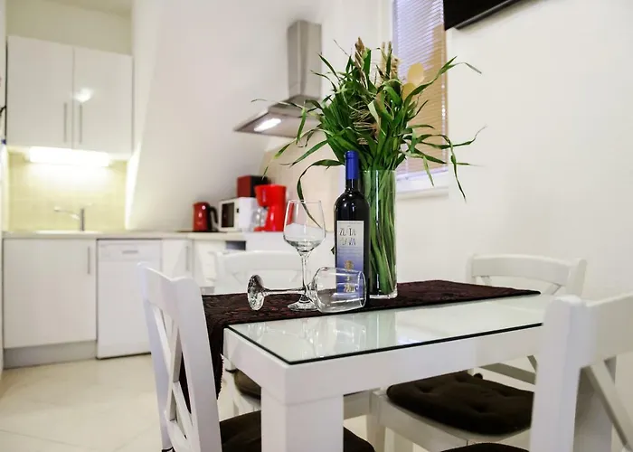 Grand Bedroom Aptm Palace Location Apartment Split