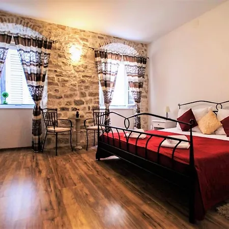Apartment Grand Bedroom Aptm Palace Location Split