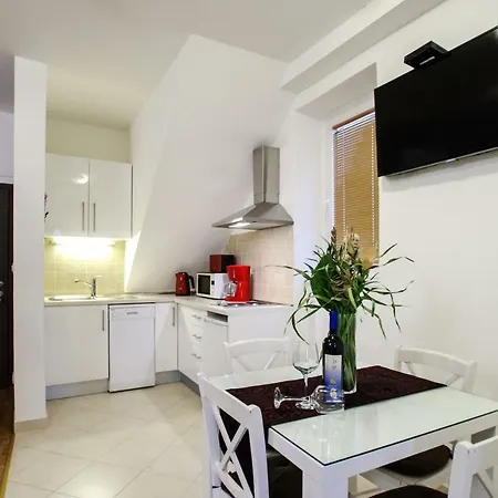 Grand Bedroom Aptm Palace Location * Spalato